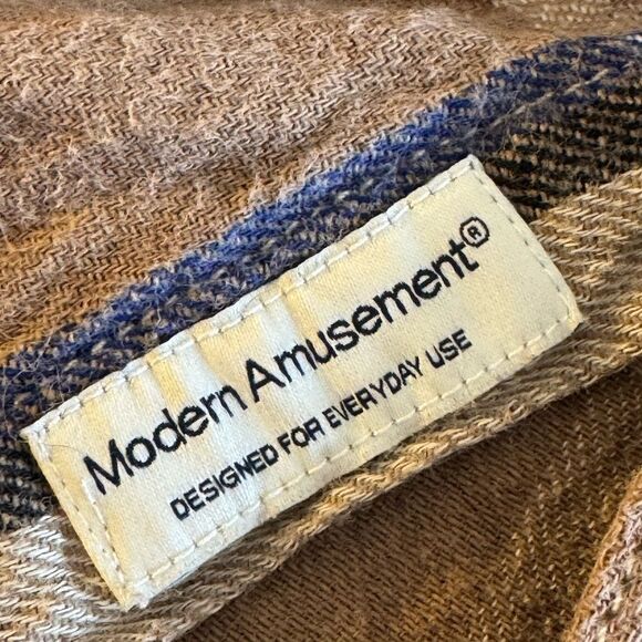 Modern Amusement shirt Womens Sz L Hoodie jacket flannel plaid button up Cotton - Picture 5 of 13